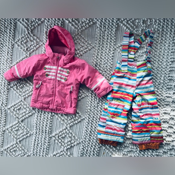 Cutest Obermeyer T2 fits up to4T snowbib and coat!